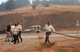 Gürsu Belediye Başkanı Mustafa Işık göz yaşlarını...