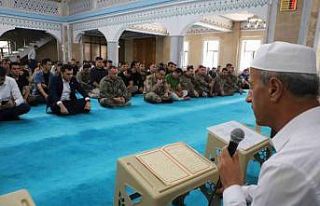 Hakkari’de 15 Temmuz şehitleri dualarla anıldı