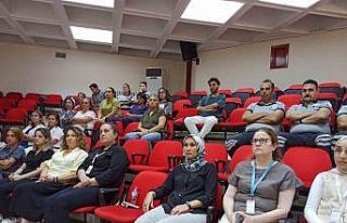 Hastane personeline narkotik eğitimi