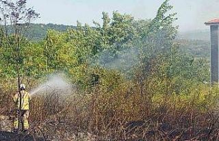 Hastane yakınında yangın paniği