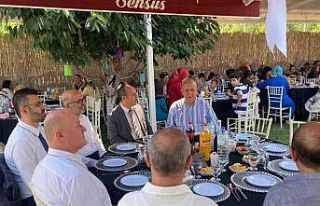 İhtiyaç sahibi çocuklar için sünnet merasimi...