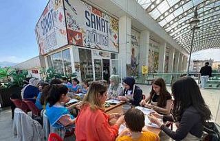 İnegöl AVM, Temmuz ayında ziyaretçilerini sanatla...