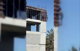 İnşaat işçileri canlarını tehlikeye atıyor