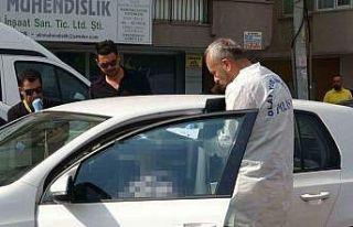 İş yerine malzeme dağıtırken araç içerisinde...