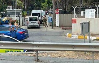 İskenderun’da şehitler için tören düzenlendi