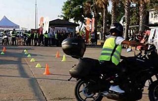 Jandarma ekipleri Gökçeada’da güvenli sürüş...