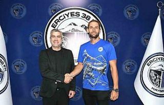 Kadem Burak Yaşar ile 1 yıl daha