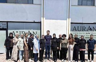 Kadınların emeği kokuya dönüşüyor