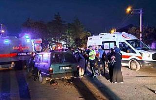 Karaman’da otomobil ile motosiklet çarpıştı:...