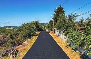 Karasu’da bir mahallenin ulaşım hattı daha yenilendi