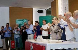 Karşıyaka yönetimi: "Herkes taşın altına...