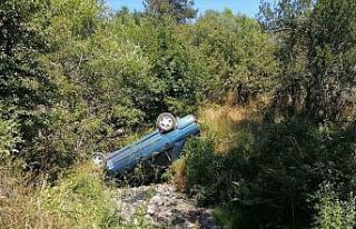 Kastamonu’da yeni evli çift, kazada yaralandı
