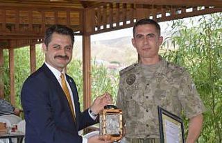 Kaymakam Yılmaz veda programına katıldı