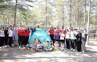 Kayserililer, sıcak yaz günlerinde doğa kampı...