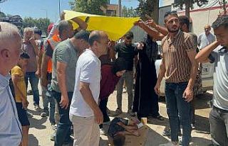 Kaza yerinde inşaat işçilerinden örnek davranış