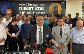 Kazada hayatını kaybeden sağlık görevlilerine...