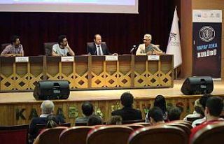 KBÜ’de ÜNİDES kapsamında Yapay Zeka Paneli düzenlendi