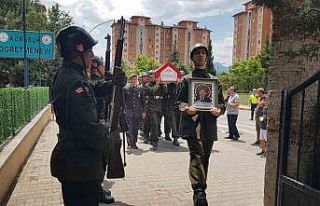 Kıbrıs gazisi toprağa verildi