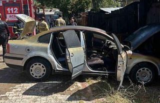 Kırıkkale’de ot yangınında otomobil ve garaj...