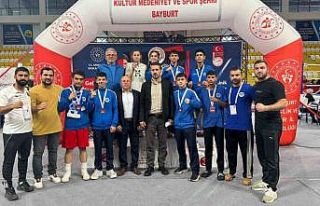 Kocaeli, Bayburt’ta zirveye yumruk attı: 10 madalya...