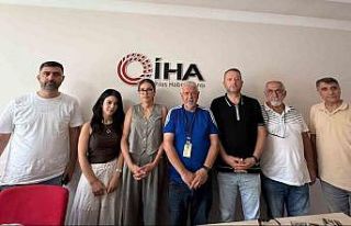 Kocaeli Gazeteciler Cemiyetinden saldırıya uğrayan...