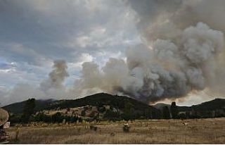 Konya’daki orman yangını Isparta sınırına dayandı,...