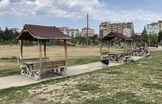 Küçük kıza akran zorbalığı yapan 3 şüpheli...