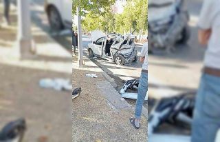 Küçükçekmece’de araç ile servis minibüsü...