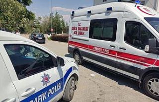 Kulu’da elektrikli bisiklet ile otomobil çarpıştı:...