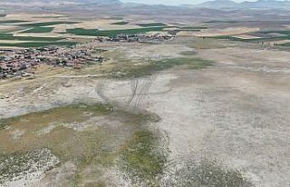 Kuraklıktan göller bir bir kuruyor