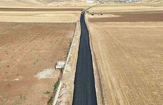 Kurtalan-Kayabağlar yolu sıcak asfaltla buluşuyor