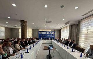 Kütahya ekonomisi Gediz’de masaya yatırıldı