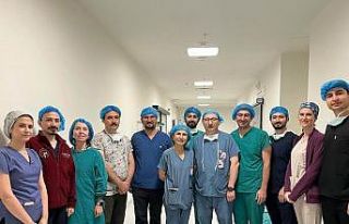 Kütahya Şehir Hastanesi’nde ilk kez Biyonik Kulak...