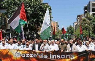 Leman dergisi Diyarbakır’da protesto edildi