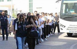 Lüks villaya çağrı merkezi kuran dolandırıcılık...