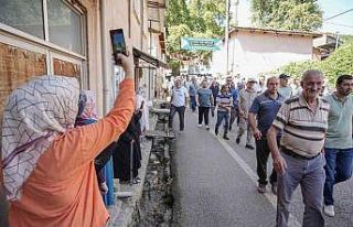 Mahalle 1 günlüğüne kadınlara emanet edildi