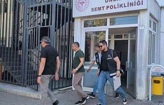 Manavgat Belediye Başkanı Kara, emniyete götürüldü