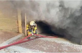 Mardin’de mobilya deposunda yangın paniğe neden...