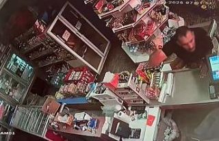 Market sahibine dondurma iadesi yüzünden saldıran...