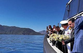 Marmaris’te 1 Temmuz Kabotaj Bayramı çelenk sunma...