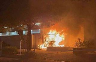 Menteşe’de yangın paniği: Çöp kutusu alev aldı