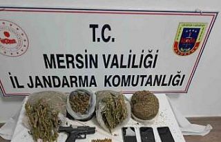Mersin’de uyuşturucu operasyonu: 4 gözaltı