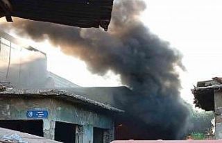 Metruk iş yerinde korkutan yangın