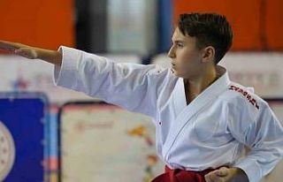 Milli takıma göz kırpan karateciler, ANALİG müsabakalarında...