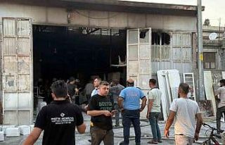 Mobilya dükkanında yangın