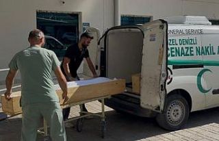 Motosikletli üniversite öğrencisi kamyonet ile...