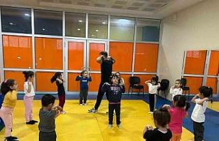 Müdür Kılıç: "Çocuklarınızı yaz tatilinde...