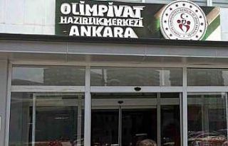 Muğlalı işitme engelli yüzücü Akpınar, Milli...