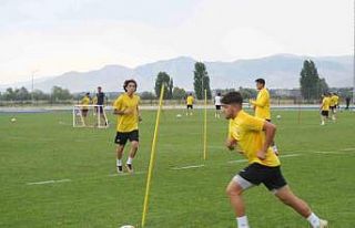 Muşspor, 2. Lig hazırlıklarını sürdürüyor