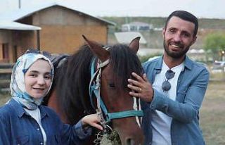 Muş’ta geleneksel atlı sporlara ilgi artıyor